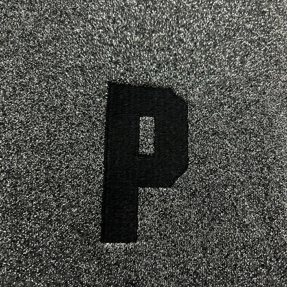 Pink VS Rare shiny long sweatshirt with velvet polka dots on the sleeves - Picture 4 of 15